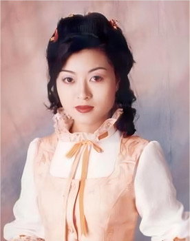 黄瑷瑶