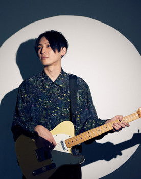 Mitsuyasu Shimozuru as Guitar