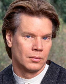 Jim Knobeloch as Dr. Belfort