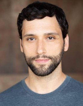Andrew DiConcetto as Juan