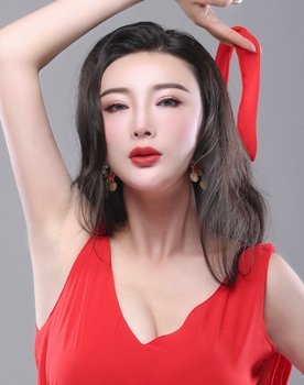 王李丹妮