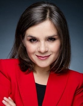 Francesca Guillén as Lulú