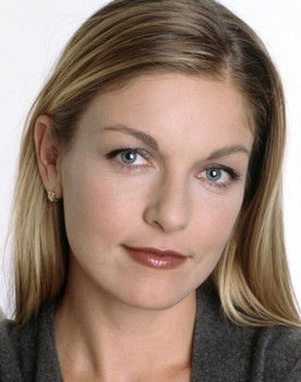 Sheryl Lee as 