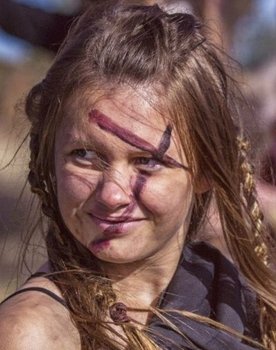 Sanne Johnson Lund as Daniella