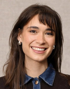 Lucy Karczewski as Sophie