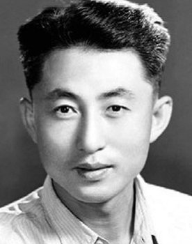 帅旗飘飘