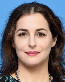Amira Casar Photo