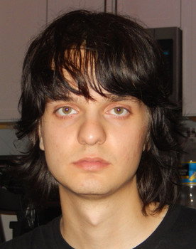 Noah M. Eggerts as Bargoer 1