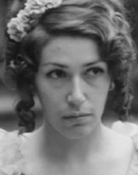 Naira Chichinadze as