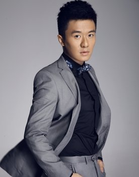 Li Dongheng as Lao Bei