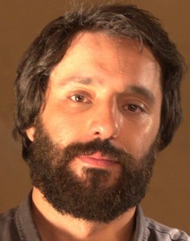 João Fenerich as Soares