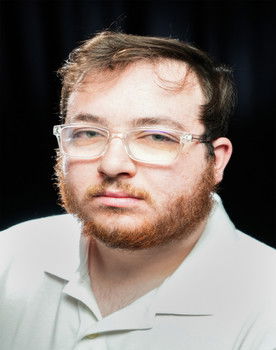 Harrison Borod as News Anchor #2