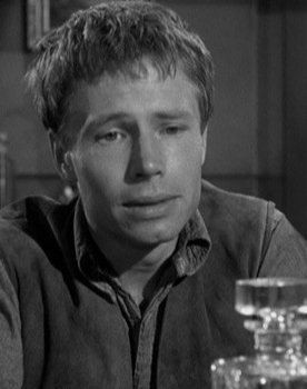 Tom Pittman as Lonnie Foreman (as Thomas Pittman)