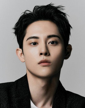 Lee Jong-hyun as Park Hae-jun