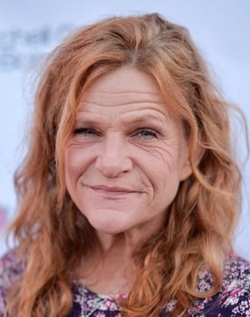 Dale Dickey as Mrs. Hillman