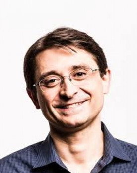 Jordi Ribas as Self