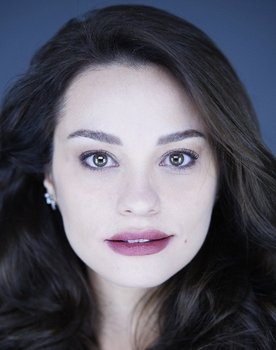 Özge Sezince Varley