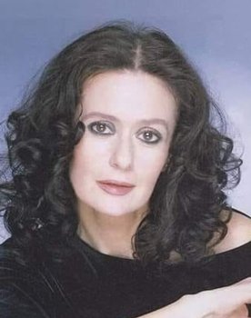 Katia Dandoulaki as 