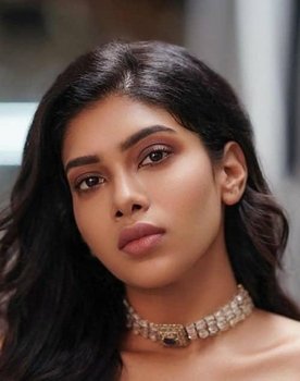 Dushara Vijayan as Durga
