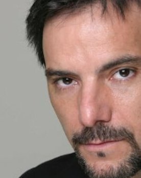 Russell Gannon as Chauffer