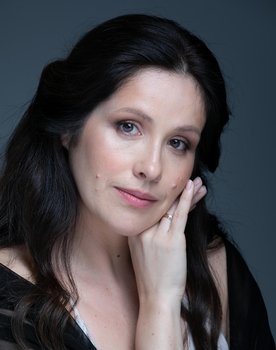 Jekaterina Linnamäe as Katja