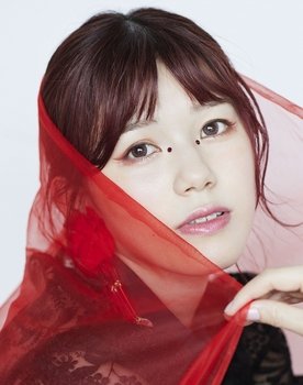 Machico as Sophia Mertesacker (voice)