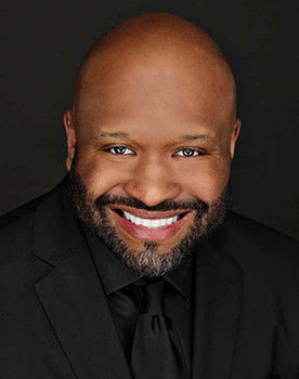 Shannon Sanders as Self