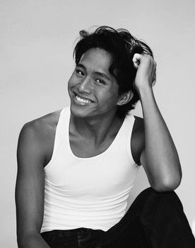 Spencer Ilagan as Ethan/Malaya