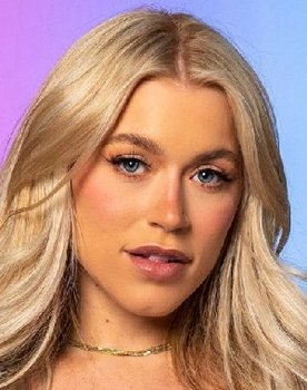 Elle Brooke as Self