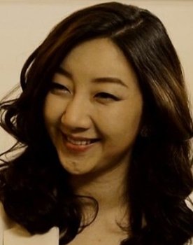 Seol Hyo-joo as Soo-yeon (수연)