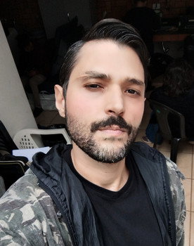 Luciano Matricardi as Alfredo