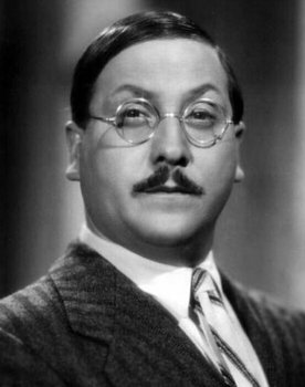 Carlo Romano as Commendator Giovanni Azzali