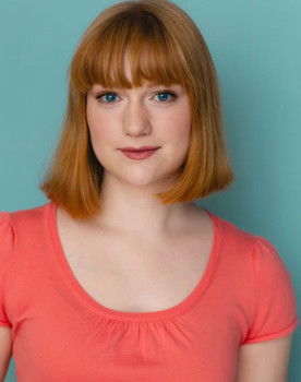 Riley Marie Fortin as Verona