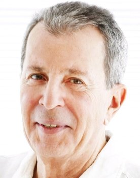 Daniel Filho as Self