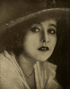 Ethel Clayton as Vesta Wheatley