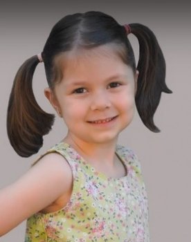 Arven Yavuz as Berit Arcalı