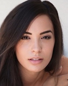 Laura Hine