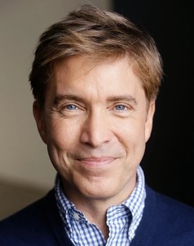 Ben Shields as Marvin