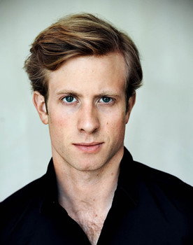 Mario Neumann as Gunnar