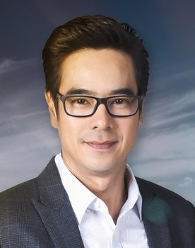 Amarin Nitibhon as Oh [Lookzo's father]