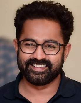 Asif Ali as Manu Raghav