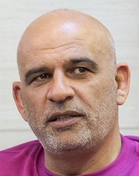 Mohammad Ashkanfar as Flower Seller