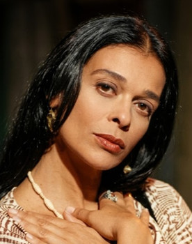 Via Negromonte as Ruth