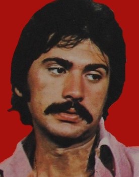 Ünsal Emre as 