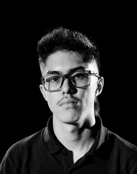 Carlos Méndez as Andrés