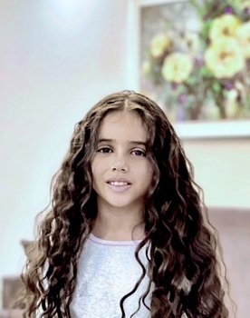 Armita Chegini as Anil