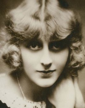 Lucienne Legrand