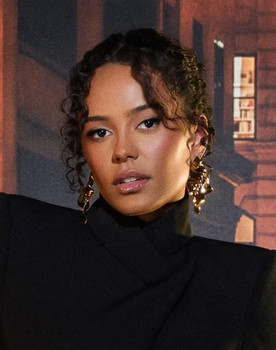 Ava Dash