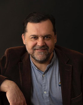 Béla Ficzere