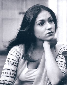 Tina Munim as 